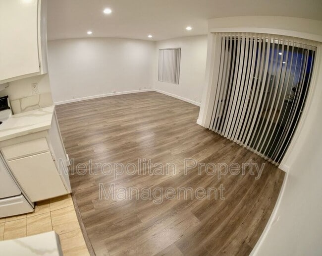 Building Photo - 4600 Lamont St