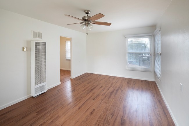 Building Photo - *OPEN HOUSE: 5/3 1-2PM* 2 BR in the Heart ...