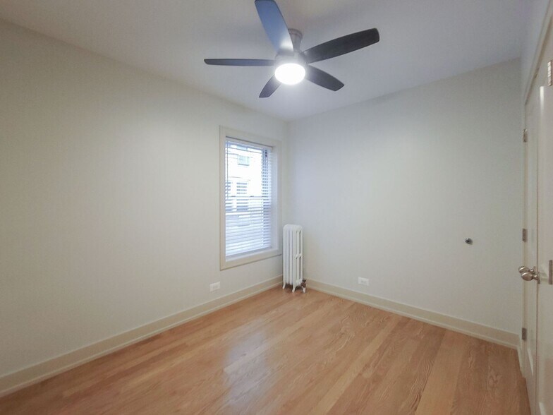 Building Photo - 1919 W Winona St