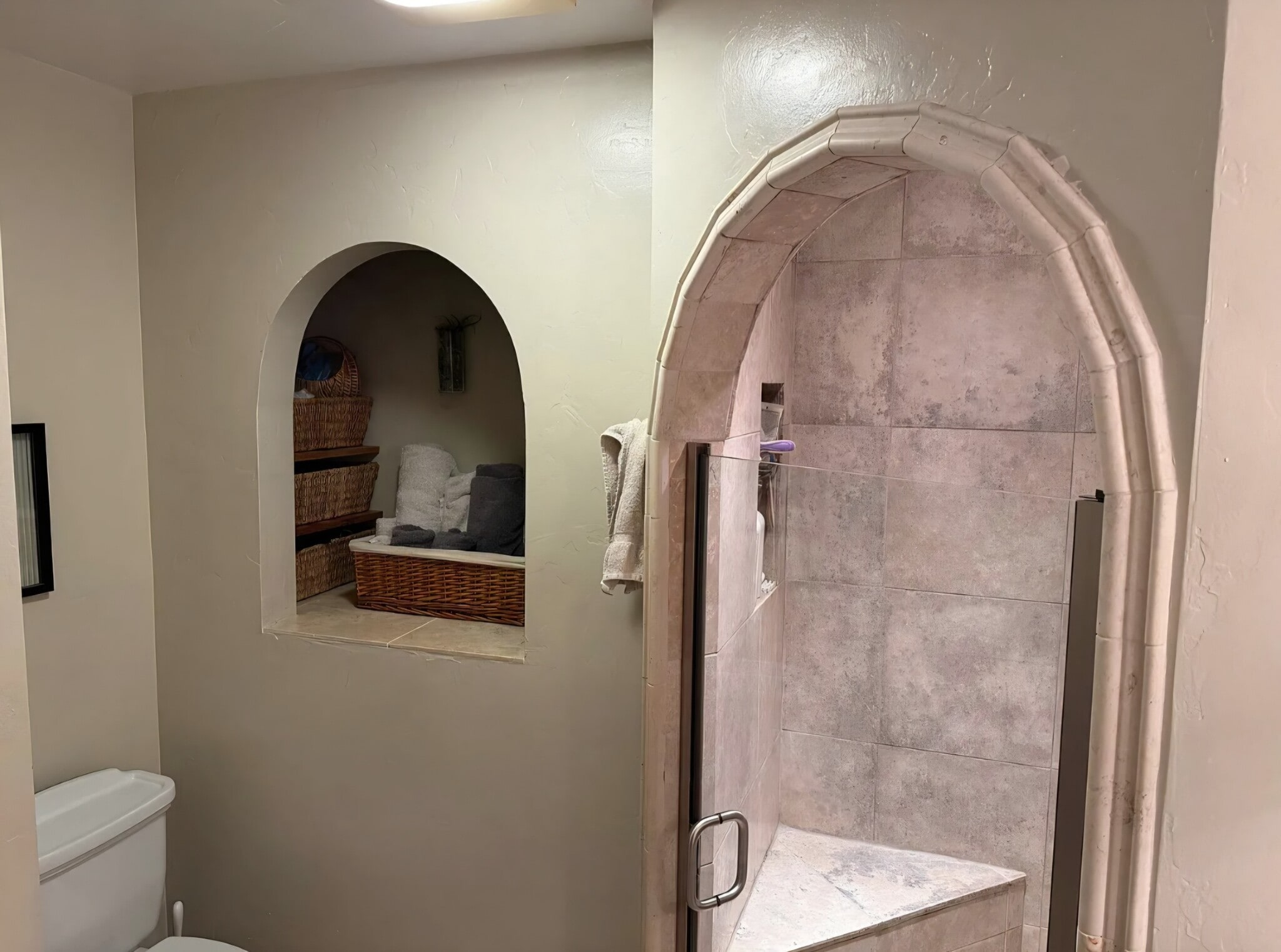 Building Photo - 6746 Cutting Blvd