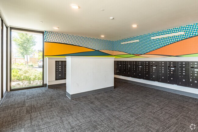 Lobby - The Canopy Apartments at Powell