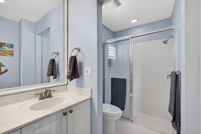 Building Photo - 5008 Elpine Way