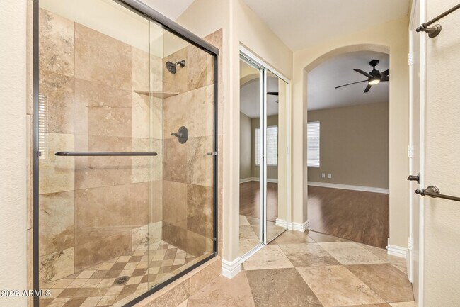 Building Photo - 7420 W Los Gatos Dr