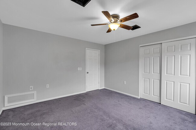 Building Photo - 1168 Sawmill Rd