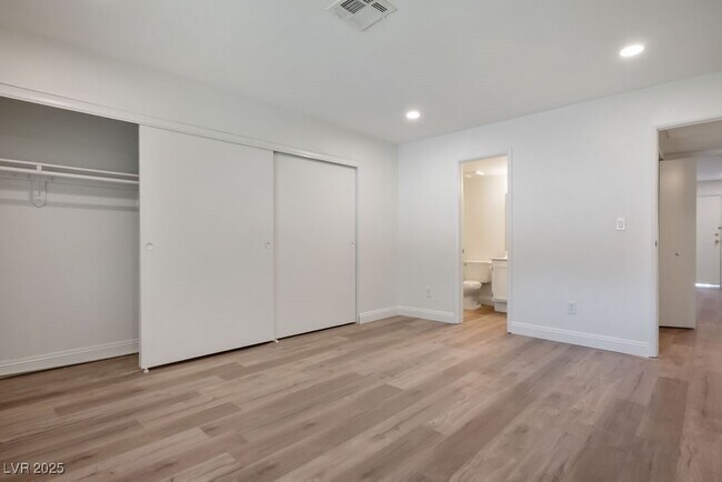 Building Photo - 2712 Beaver Creek Ct