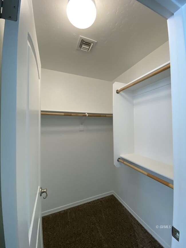 Building Photo - 1180 Coventry Dr