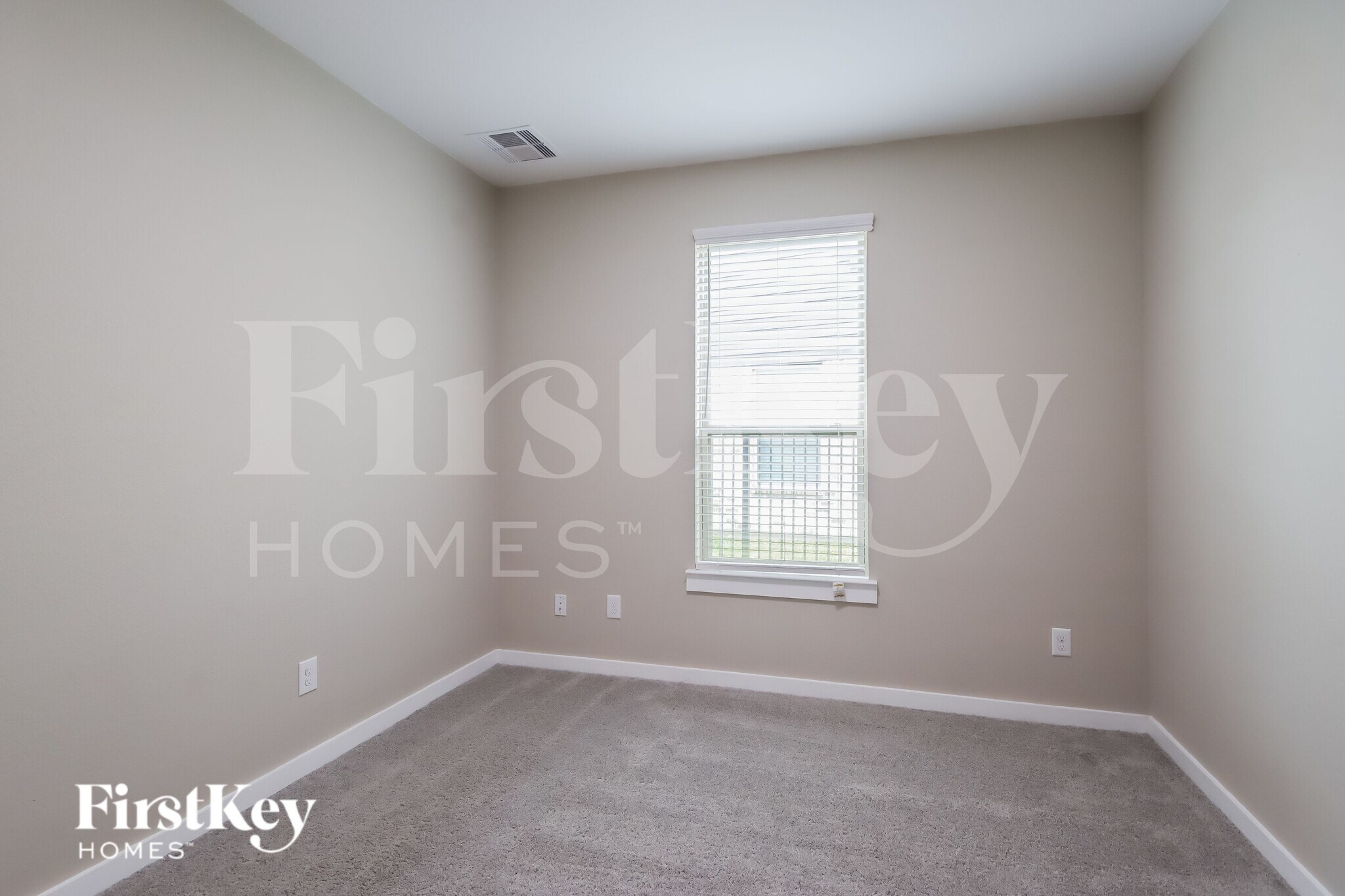 Building Photo - 15758 Cairnwell Bend Dr