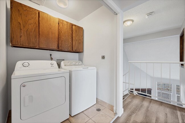 Building Photo - Beautiful Home Near Standley Lake, With Freshly updates.