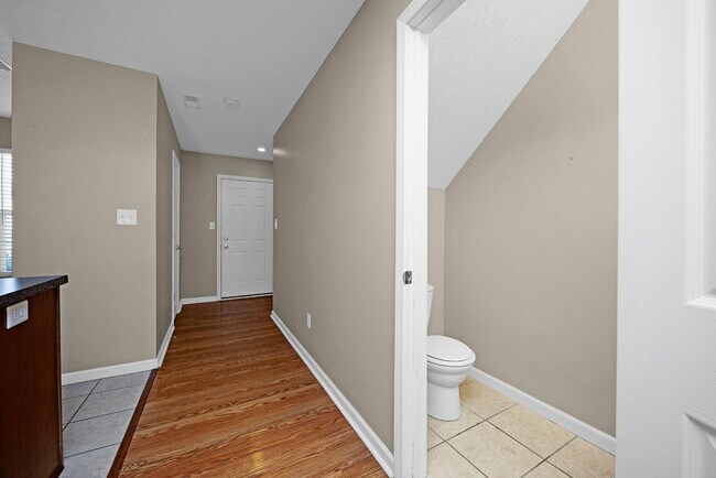 Building Photo - 6636 S Wilson Rd