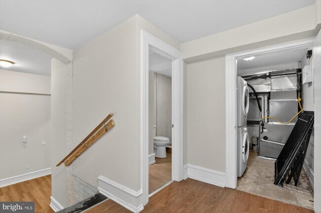 Building Photo - 2136 E Dauphin St