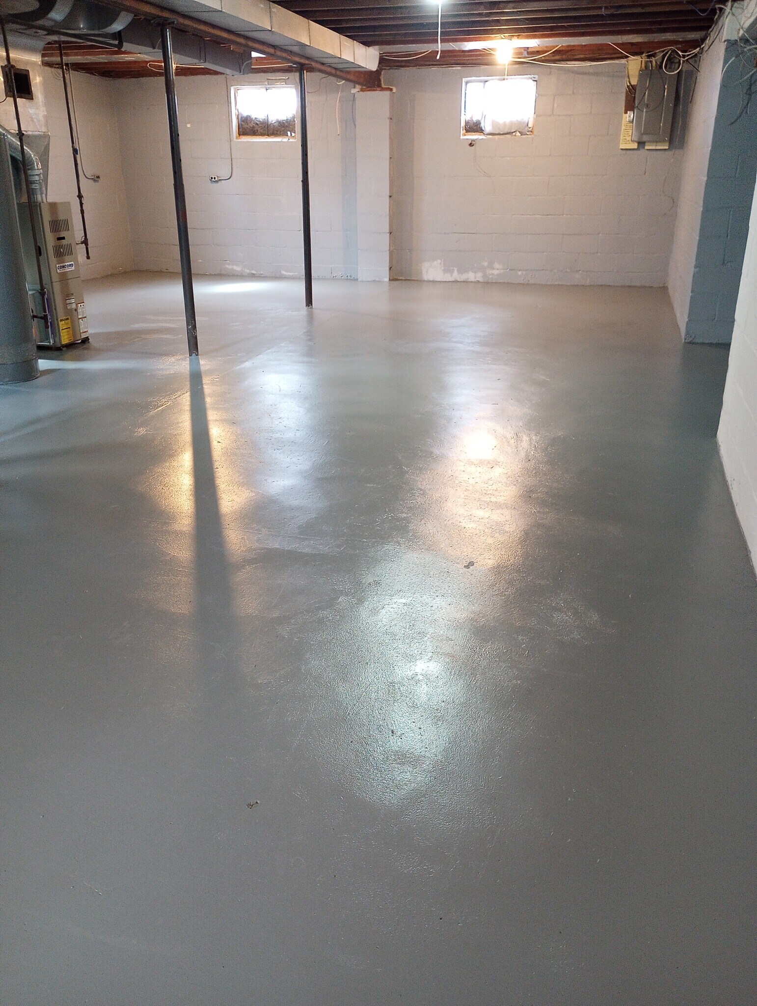 Building Photo - 914 Belton Ave