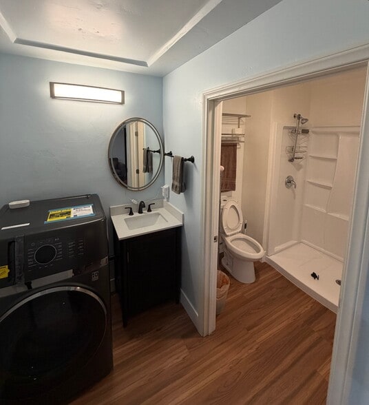 Building Photo - 215 Willie James Jones Ave