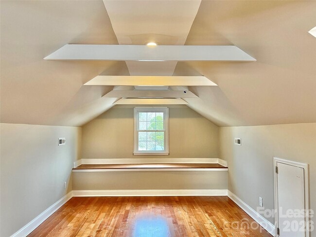 Building Photo - 8010 Silver Maple Ln