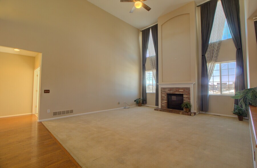 Building Photo - 9202 Royal Melbourne Cir