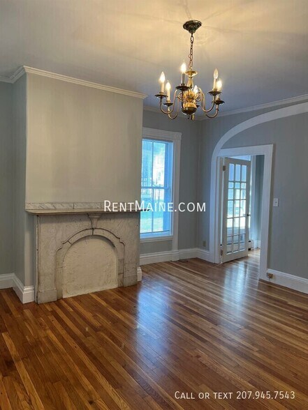 Building Photo - 12-16 Fifth St