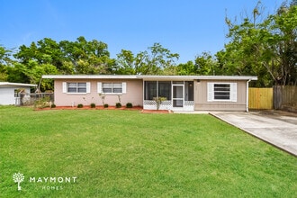 Building Photo - 530 17th St NE