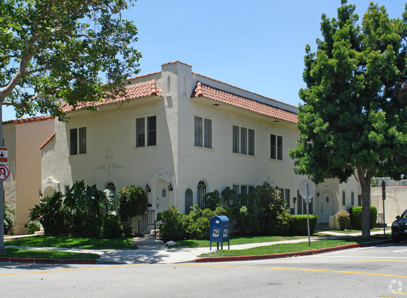 Building Photo - 201 S Arnaz Drive