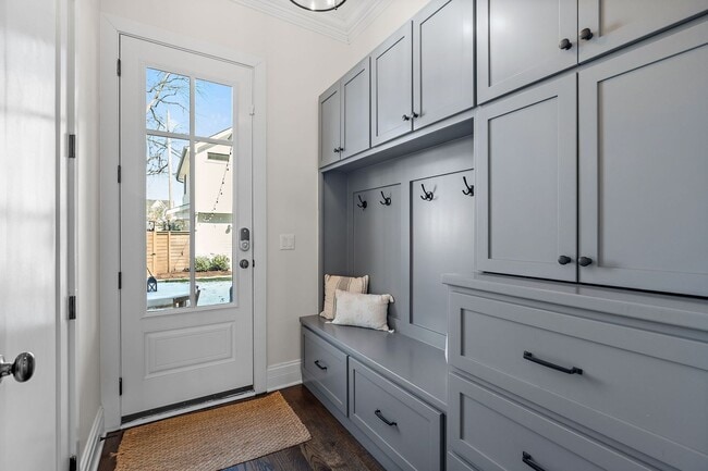 Building Photo - Luxury 12 South Living! $13,000 per month ...