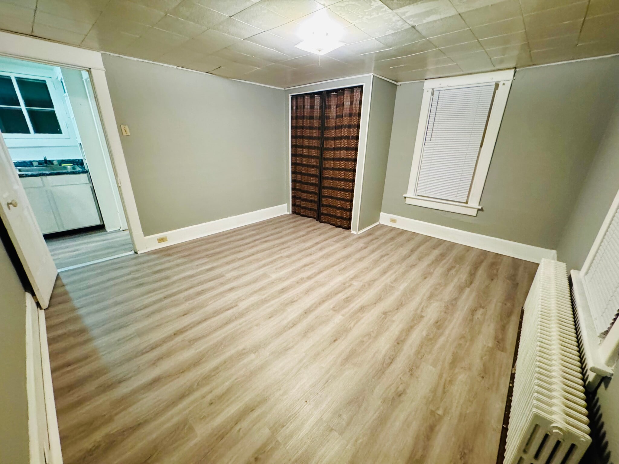 Building Photo - 195 D St