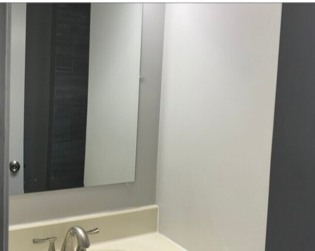 Bathroom - 511 W 62nd St