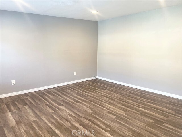 Building Photo - 732 Niles St