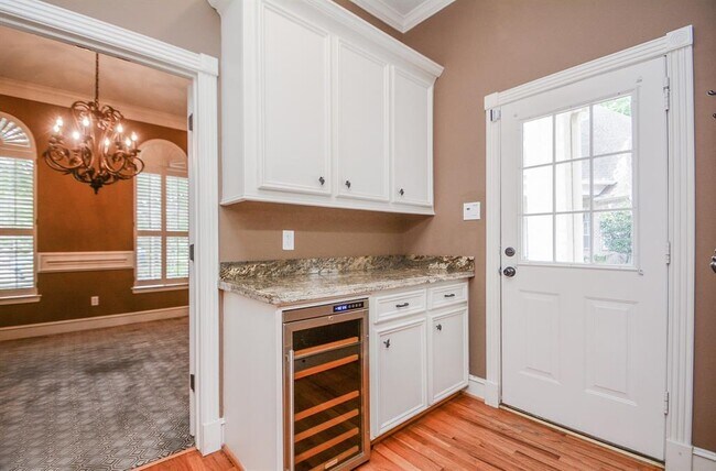 Building Photo - 13707 Cypress Pond Cir