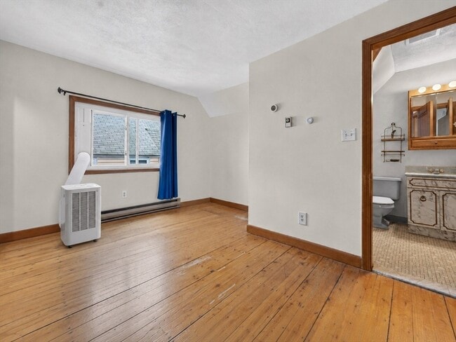 Building Photo - 49 Newbern Ave