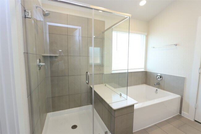 Building Photo - 1435 Waggoner Rnch Trl