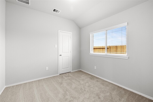 Building Photo - 123 Misty Ridge Ct