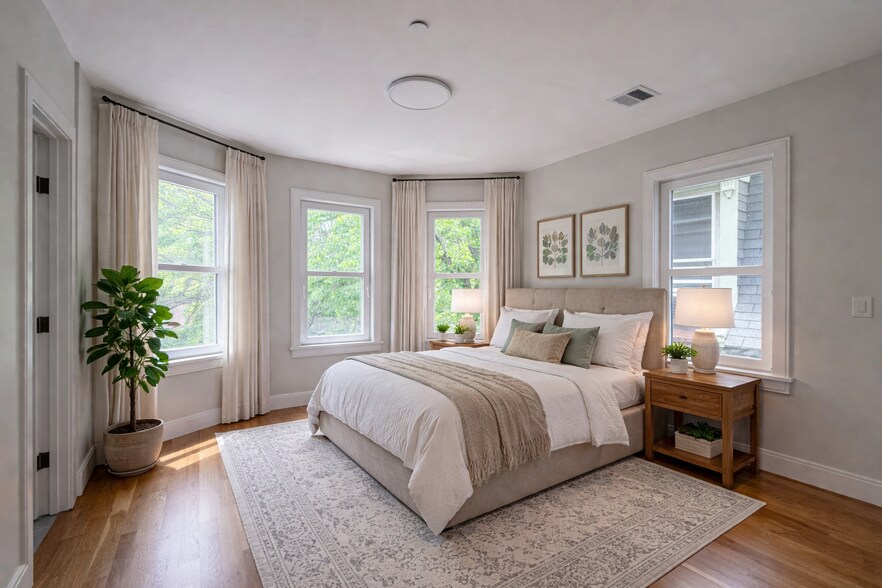 Building Photo - 37 Gore St