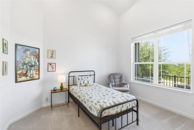 Building Photo - 5425 Texas Bluebell Dr