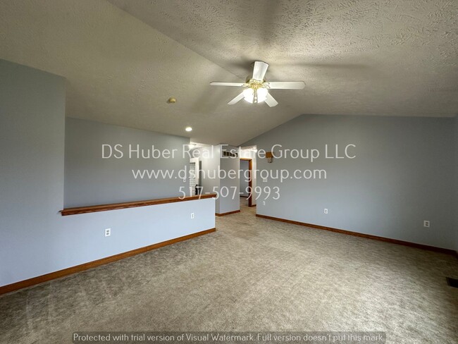 Building Photo - 4 Bed! 3 Bath! A Spacious Home Rent Ready ...