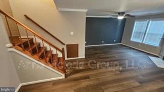 Building Photo - 14224 Jib St