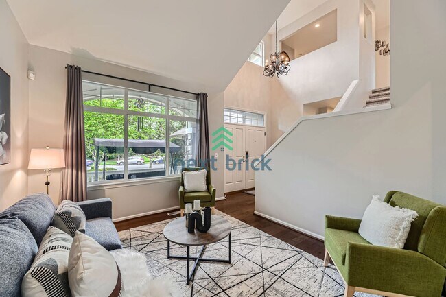 Building Photo - A beautiful 3 bedrooms and 2.5 bathrooms h...