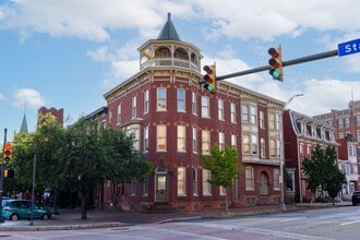 Building Photo - 132 State St