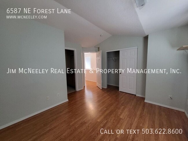 Building Photo - 6587 NE Forest Ln