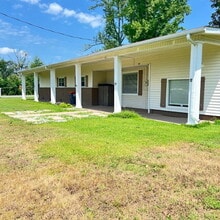 Building Photo - 6307 Middle Warren Rd