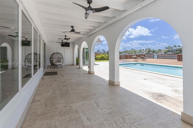 Building Photo - 1690 Daytonia Rd