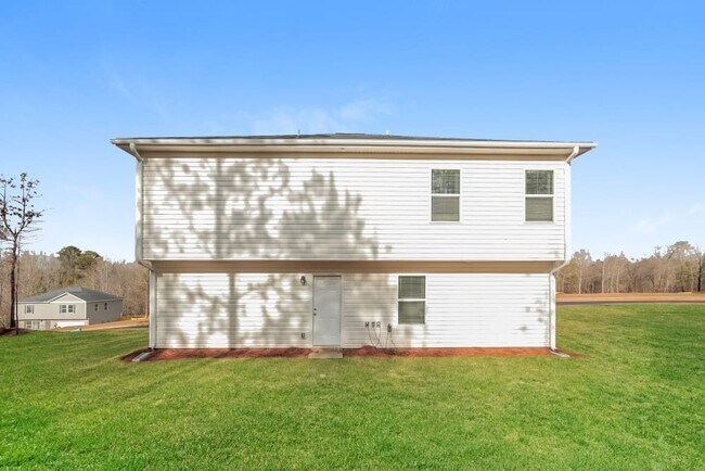 Building Photo - 394 Amelia Ln