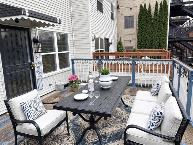 Building Photo - 6540 S Kenwood Ave