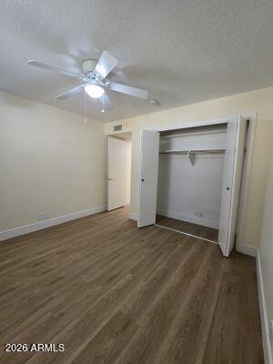 Building Photo - 4423 E Catalina Ave