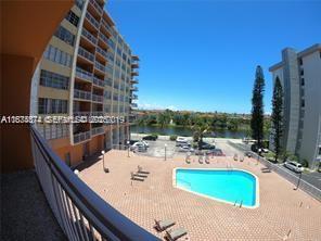 Building Photo - 2025 NE 164th St