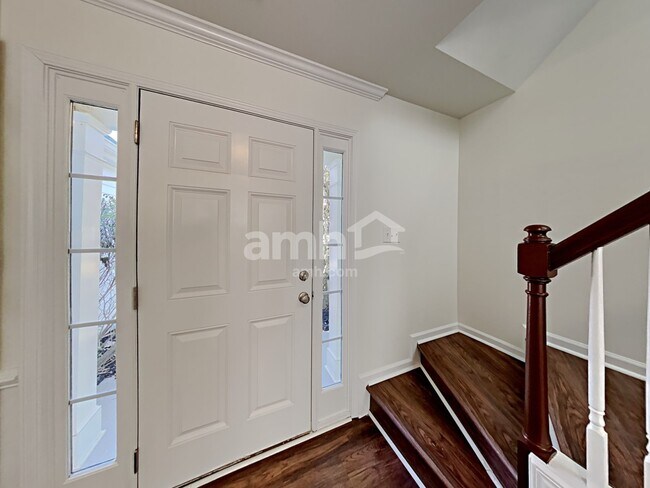Building Photo - 5114 Wetlands Dr