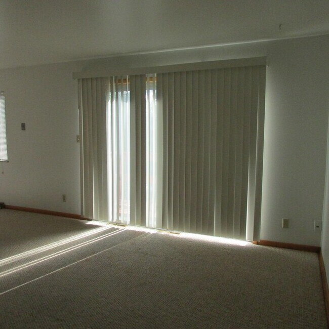 Fully Furnished 1 Bedroom Unit for Rent 319 Dr Saint