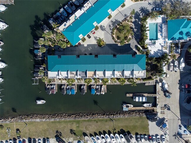 Building Photo - 8222 Harborside Cir