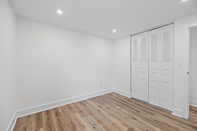 Building Photo - 7120 Clear Crossing Ln