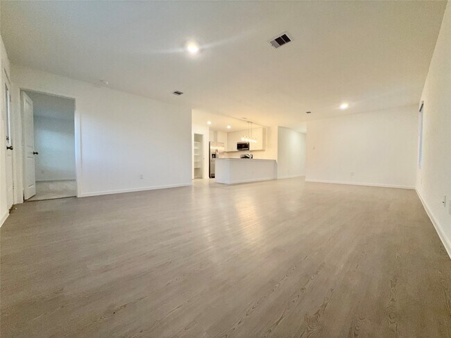 Building Photo - 16115 Domestic Dove Wy