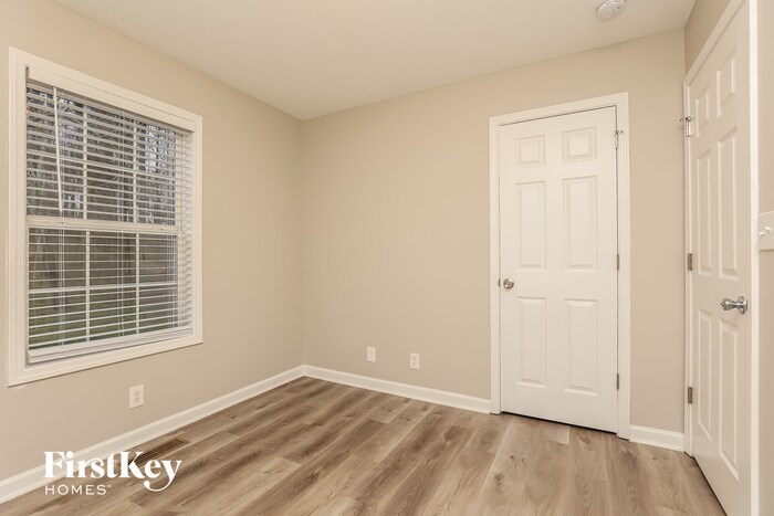 Building Photo - 2953 Core Dr