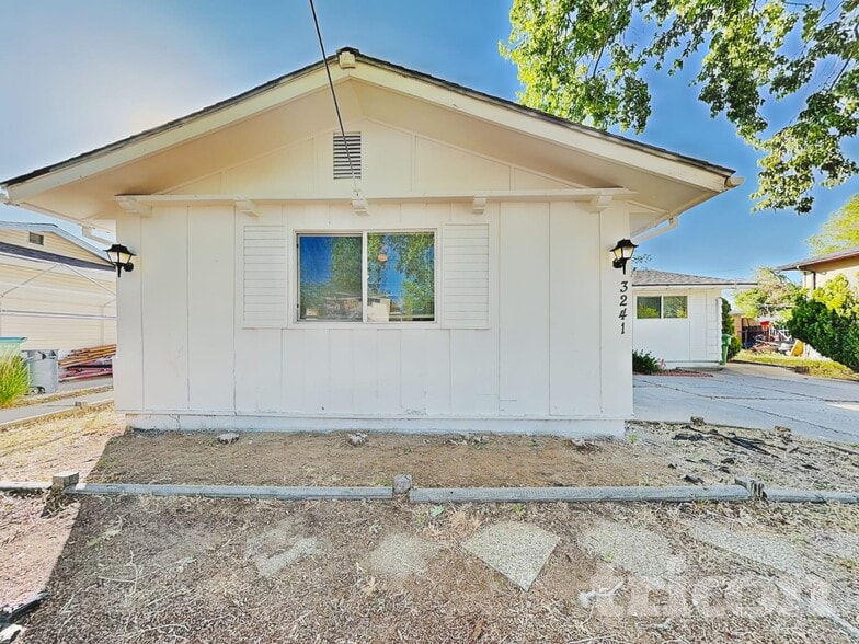 Building Photo - 3241 Barbara Cir