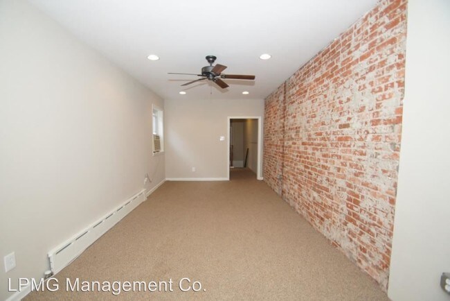 Building Photo - 1544 McKean St